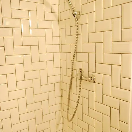 Unusual, Cosy 20m² Batignolles District *