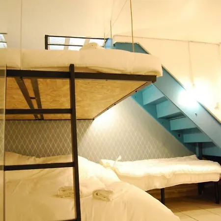 Daire Unusual, Cosy 20m² Batignolles District Paris