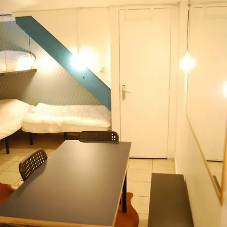 Unusual, Cosy 20m² Batignolles District Daire