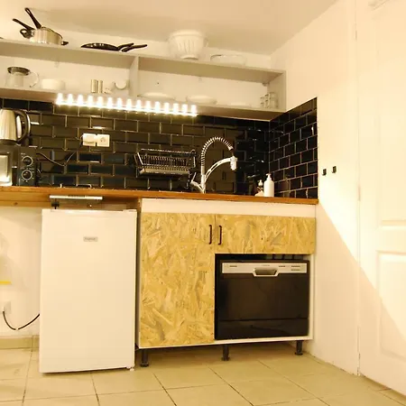 Daire Unusual, Cosy 20m² Batignolles District