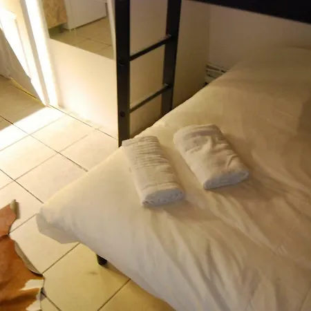 Unusual, Cosy 20m² Batignolles District Daire Paris