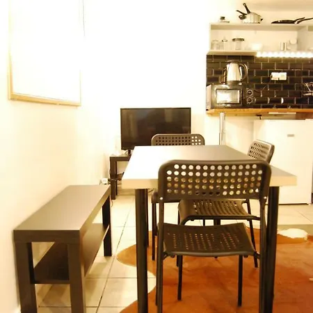 Unusual, Cosy 20m² Batignolles District Daire